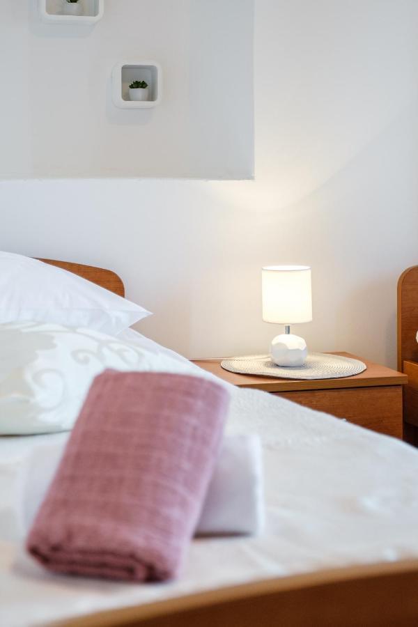 Apartman Mare Milna  Εξωτερικό φωτογραφία
