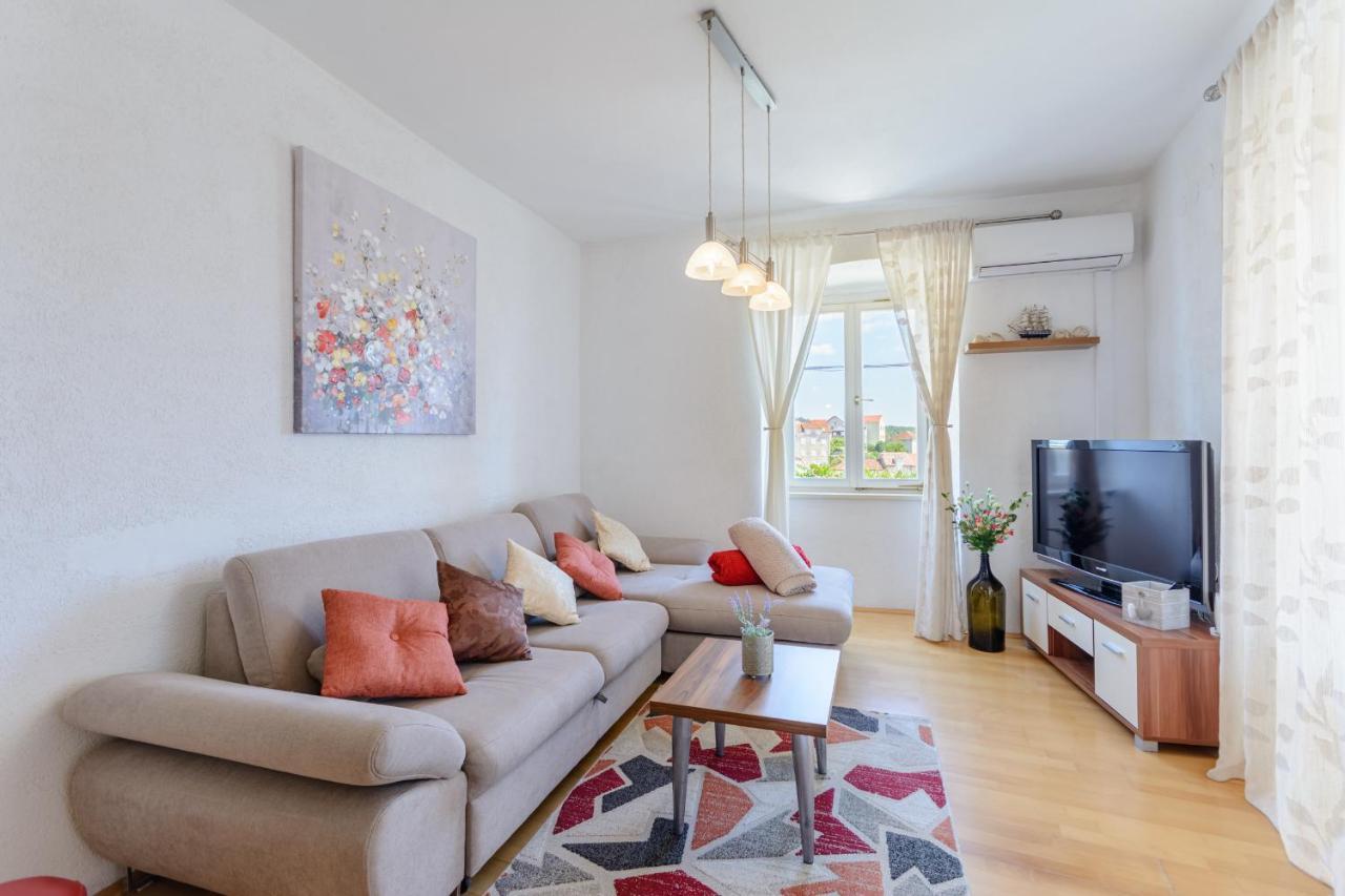 Apartman Mare Milna  Εξωτερικό φωτογραφία