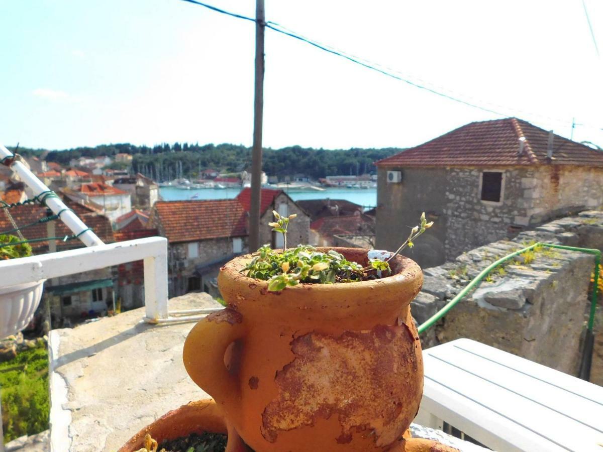 Apartman Mare Milna  Εξωτερικό φωτογραφία