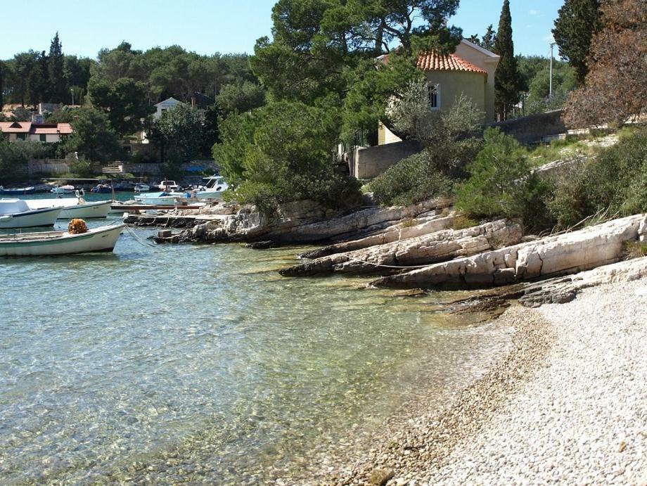 Apartman Mare Milna  Εξωτερικό φωτογραφία